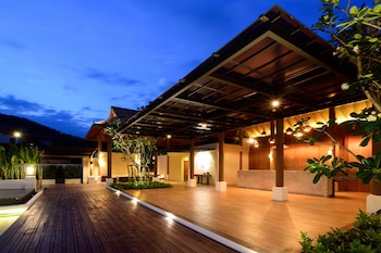 ozone villa