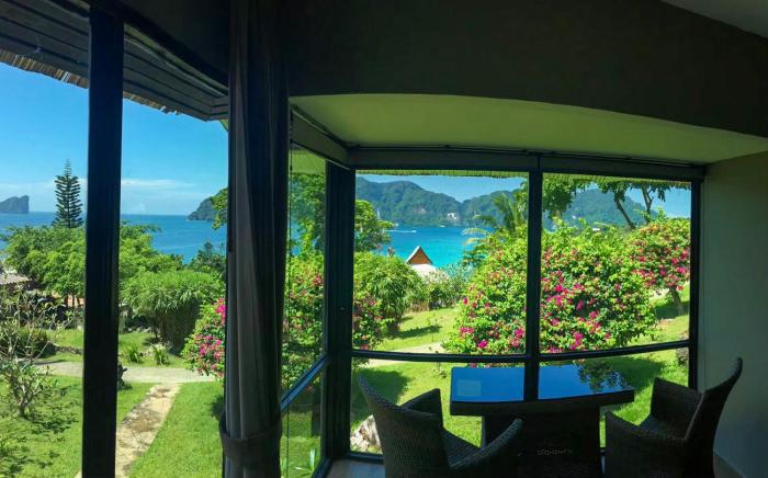 hip seaview resort at phi phi