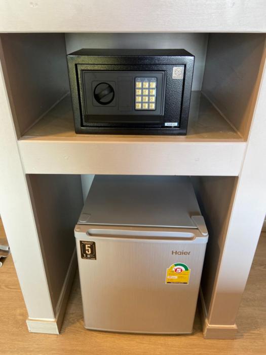 hip seaview resort at phi phi