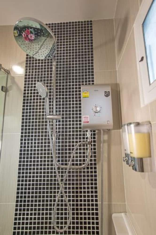 aonang sweet blue sea