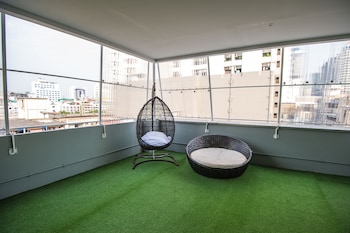 glur central pratunam