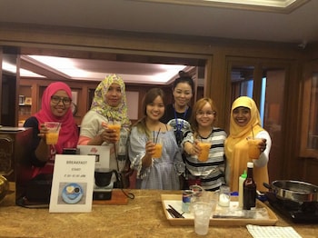 glur central pratunam