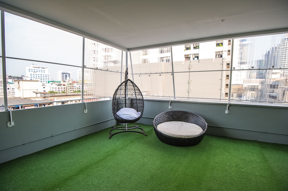 glur central pratunam