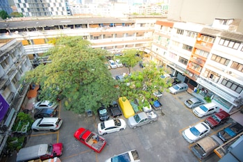 glur central pratunam