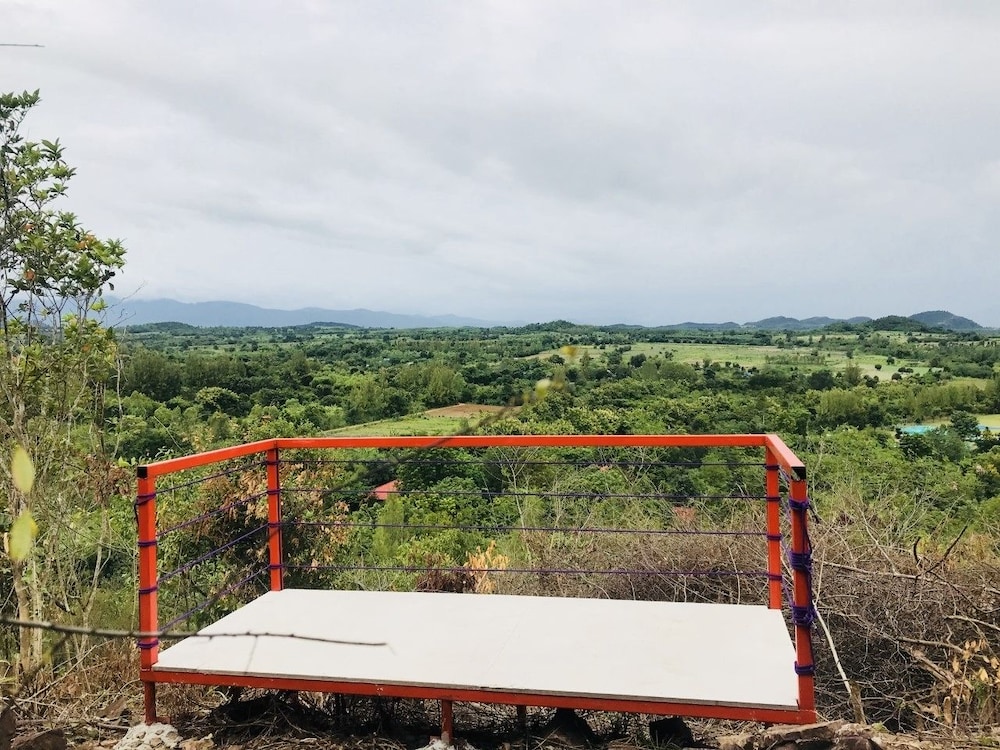 suan phueng pa wai resort