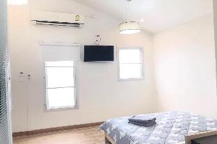 urban bed hostel adults only