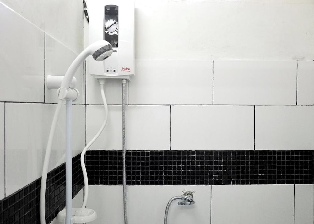 urban bed hostel adults only