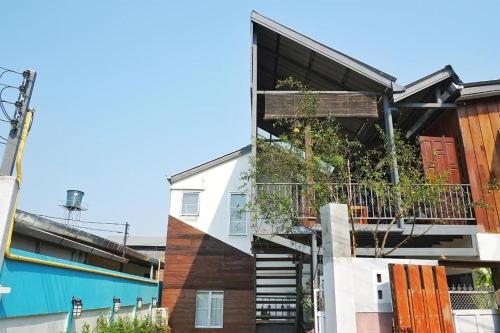 Urban Bed Hostel - Adults Only,Near Chiang Mai City Arts & Cultural Center,2 star