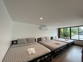 Goodview Resort And Camping,Sai Yok>>Ban Kaeng Raboet,2 star