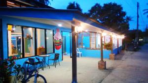 Koh Mook Hostel,Ko Libong>>Kantang,2 star