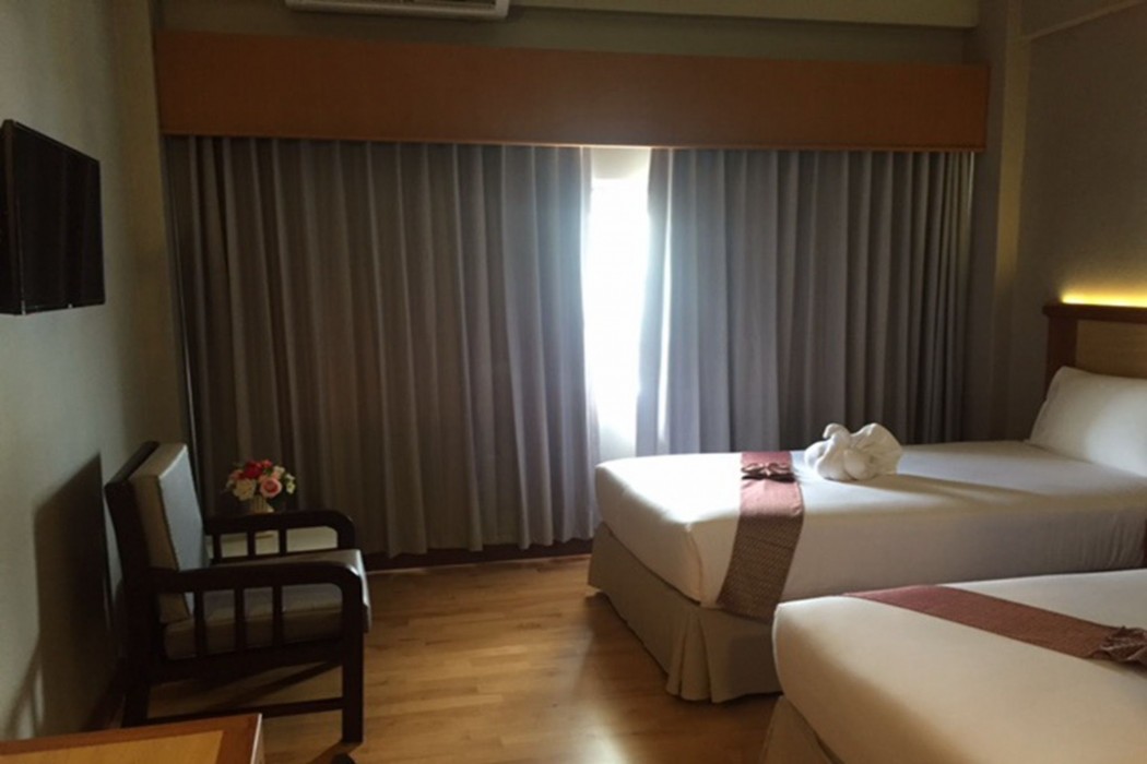 D-One,Mueang Songkhla>>Hat Yai,3 star
