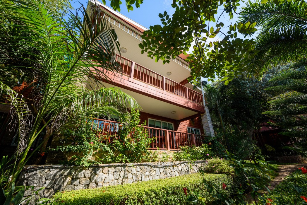 baansuan aokhai beach resort