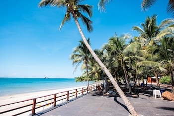 baansuan aokhai beach resort