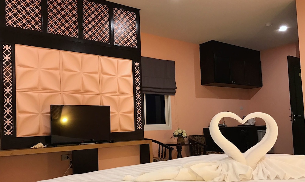 phuket chinoinn hotel