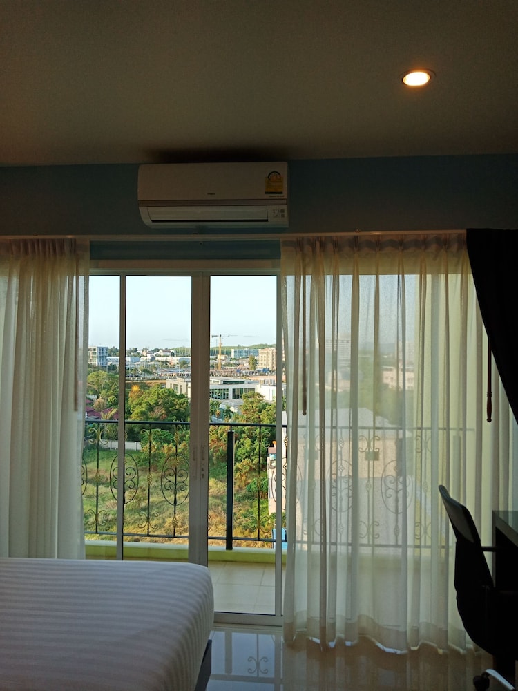 phuket chinoinn hotel