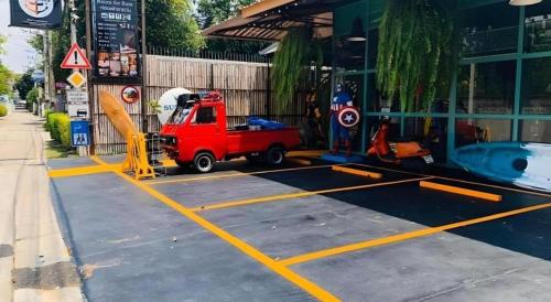 sunday j resort and restaurant