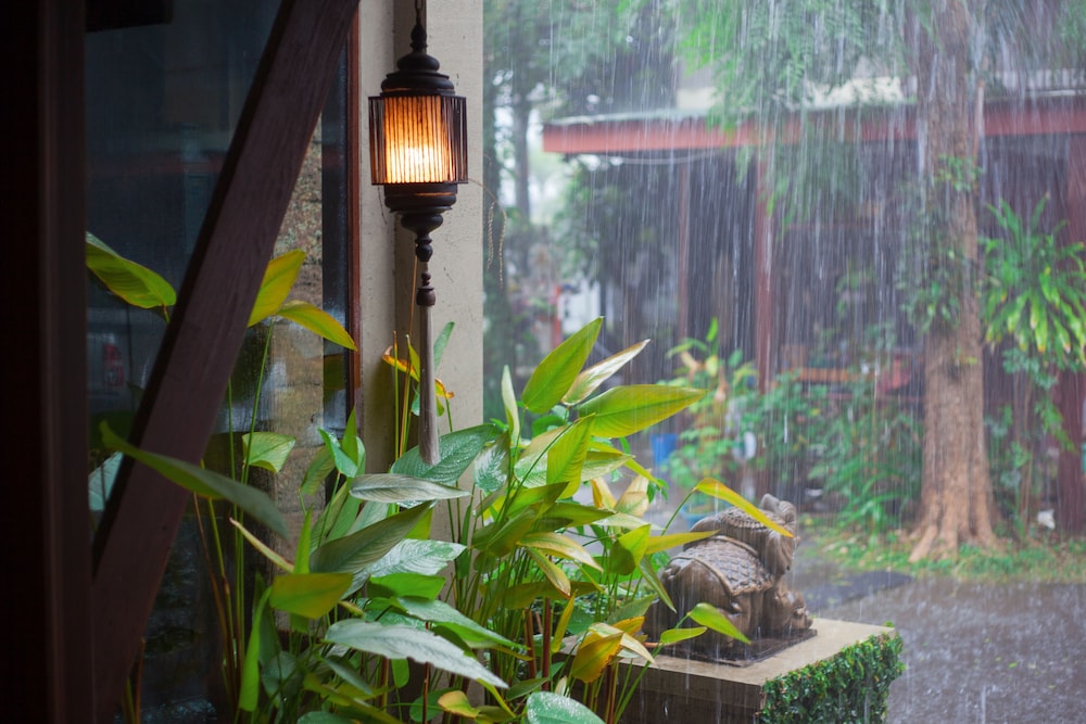 baan la poon hotel