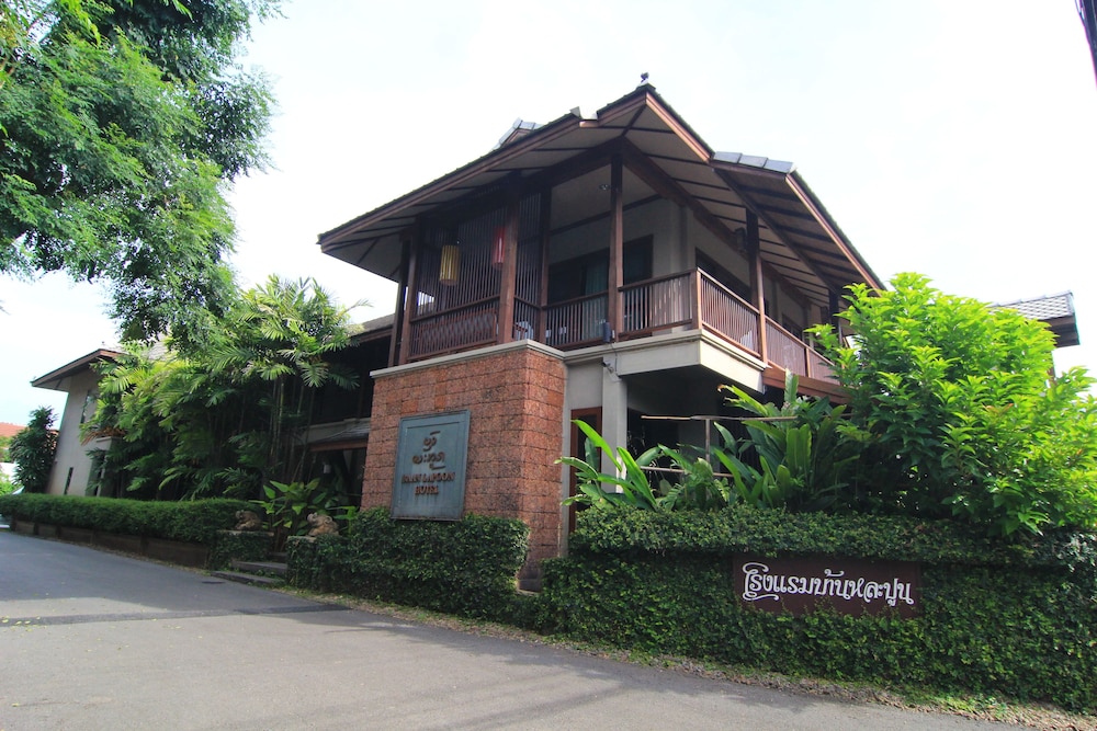 Baan La Poon Hotel,Hang Dong>>Chiang Mai,3 star