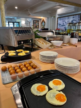 siam champs elyseesi unique hotel