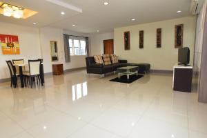v place residence