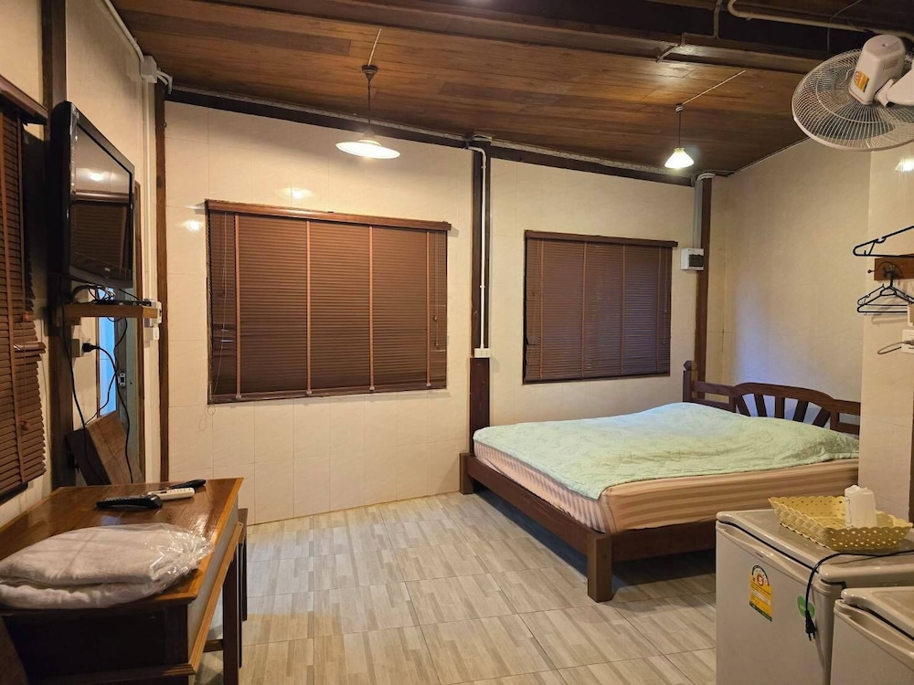 klong suan plu resort