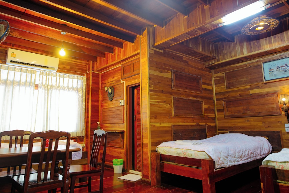 klong suan plu resort