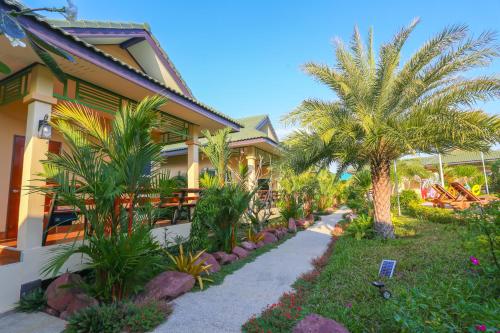 huan soontaree resort