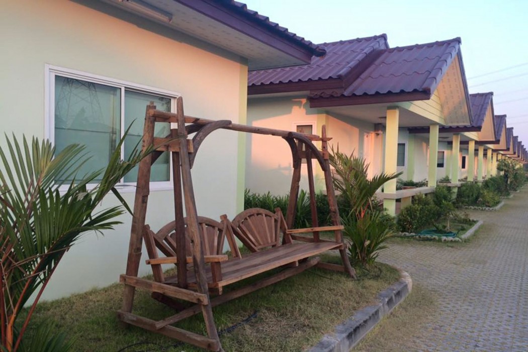 pt house resort