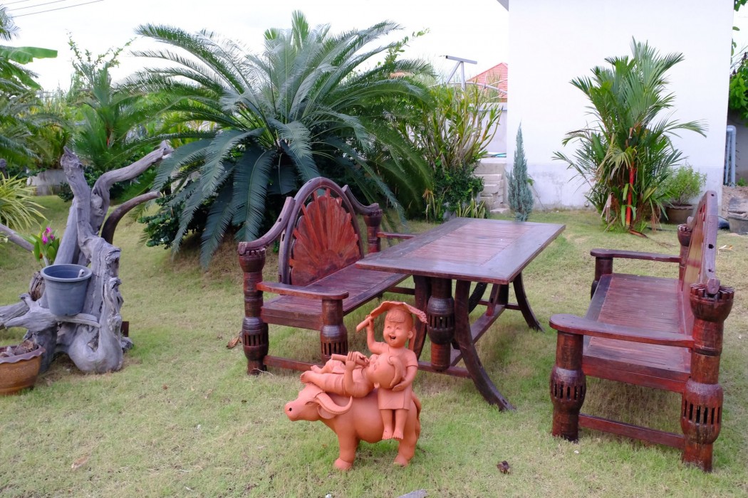 pt house resort