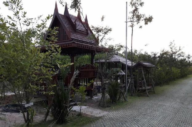 pt house resort