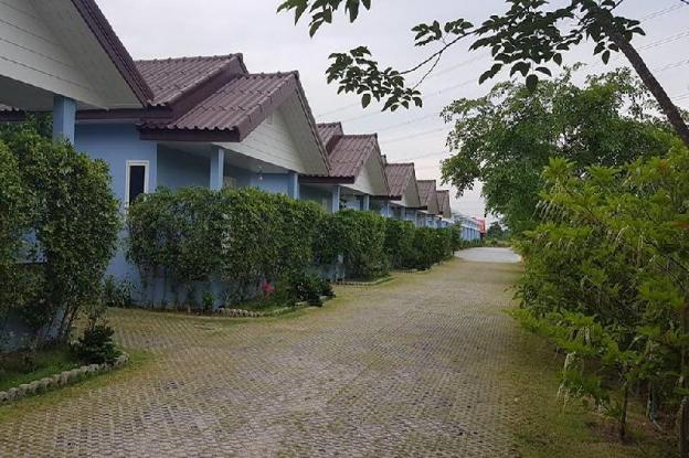 pt house resort