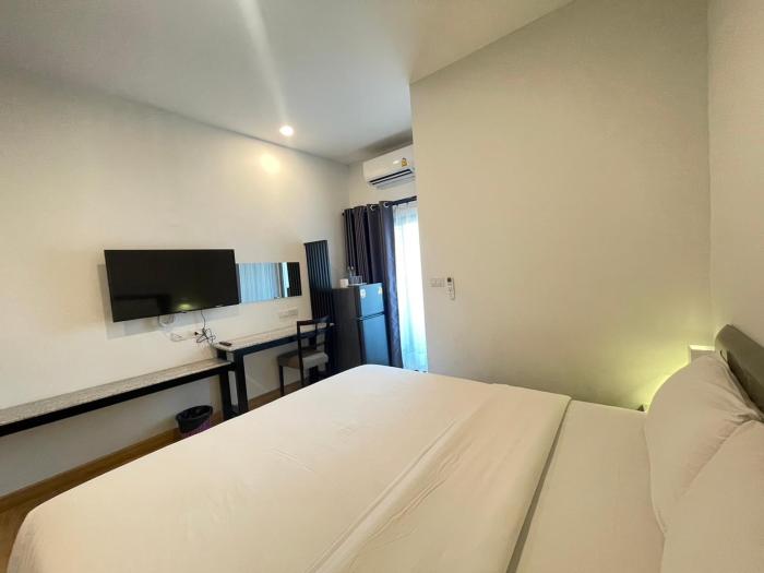 chonlapruk lakeside hotel