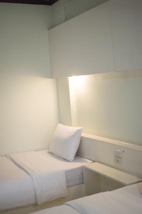 chonlapruk lakeside hotel