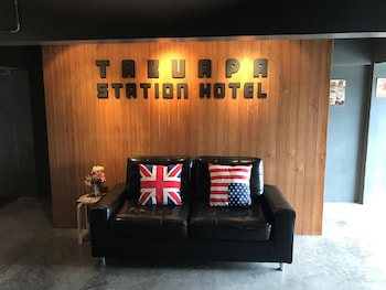 takuapa station hotel