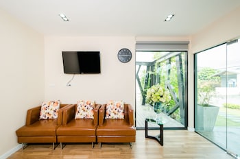 The Box Residence,Salaya>>Bangkok,3 star