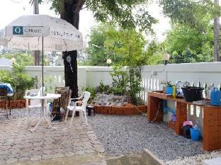 chomlay restaurant and room for rent