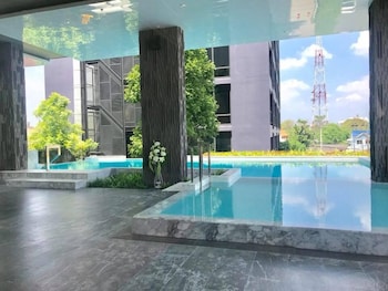 Ton Aoi Grand Hotel,In Hat Yai (Kho Hong),3 star