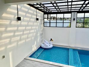 maerim villa and pool