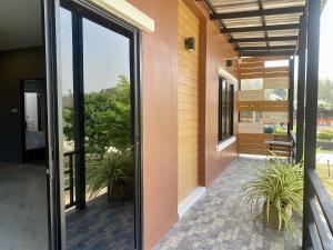 maerim villa and pool