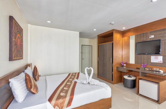 lucky buako hotel patong