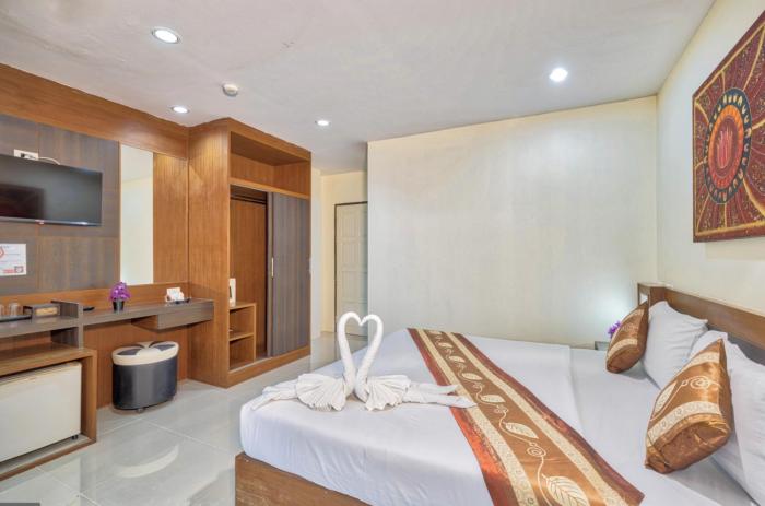 lucky buako hotel patong