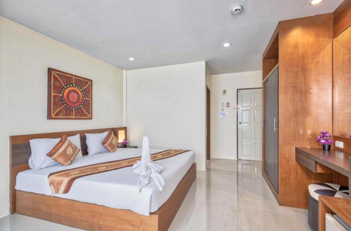 lucky buako hotel patong