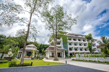 wanarom residence hotel