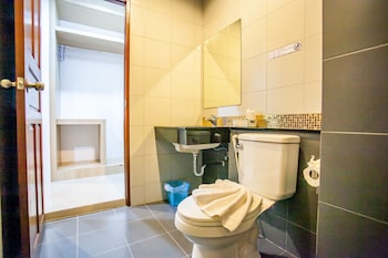 wanarom residence hotel