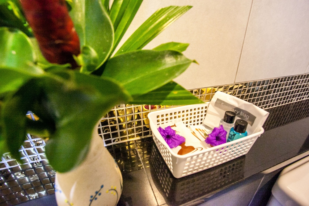 wanarom residence hotel