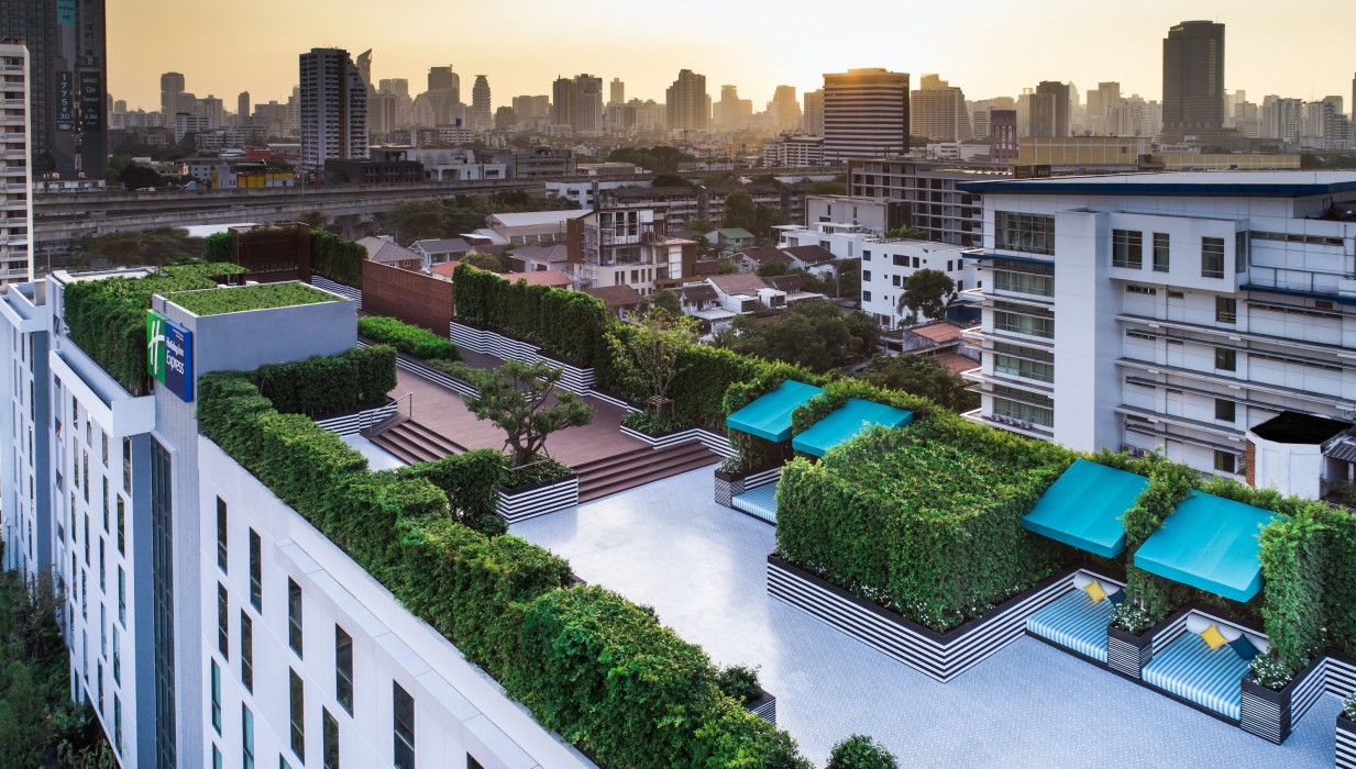 holiday inn express bangkok soi soonvijai by ihg