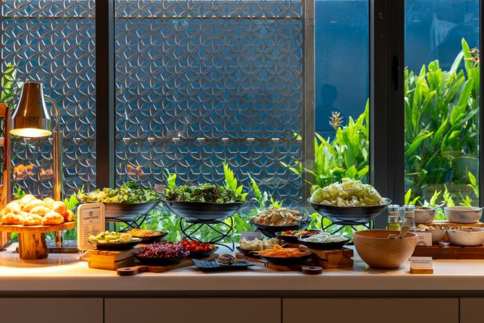 holiday inn express bangkok soi soonvijai by ihg