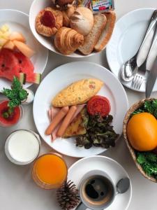 holiday inn express bangkok soi soonvijai by ihg