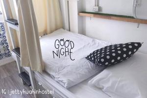 jetty huahin hostel