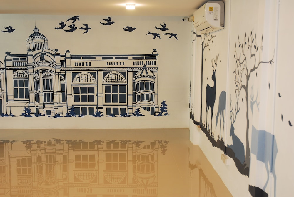 the art hostel bangkok